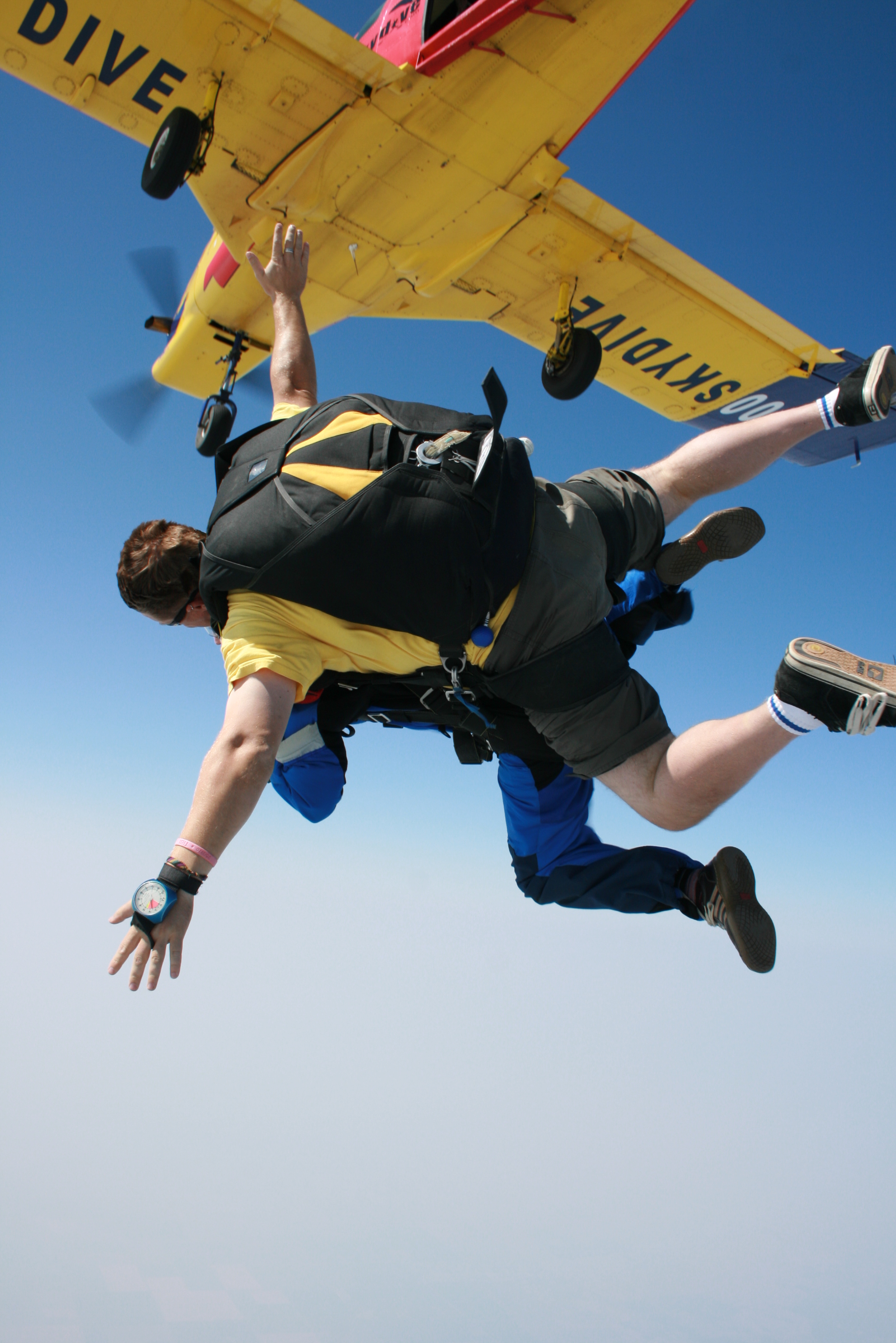 как правильно прыгать с парашютом в пабг фото 63