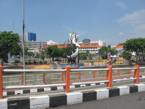Jembatan Merah