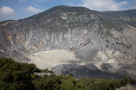 Tangkuban Perahu