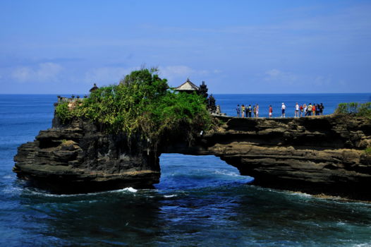 Pura Batu Bolong