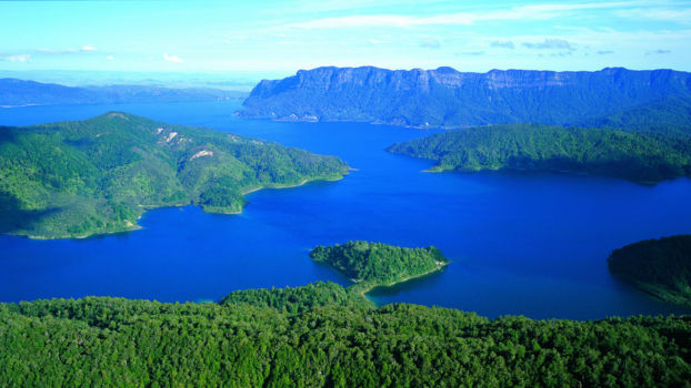 Lake Waikaremoana