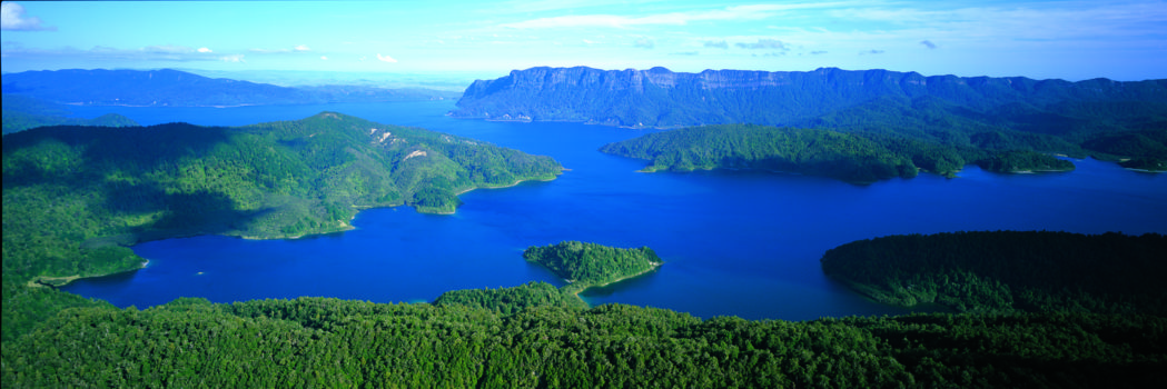 Lake Waikaremoane Track