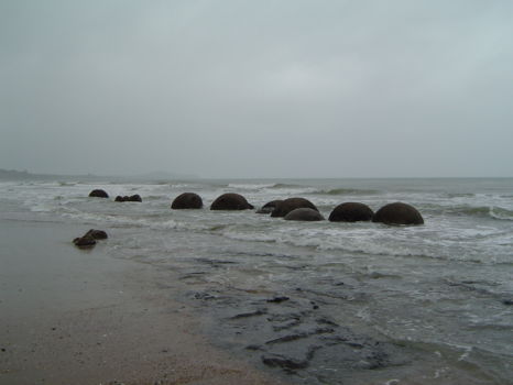 Moeraki Boulders
