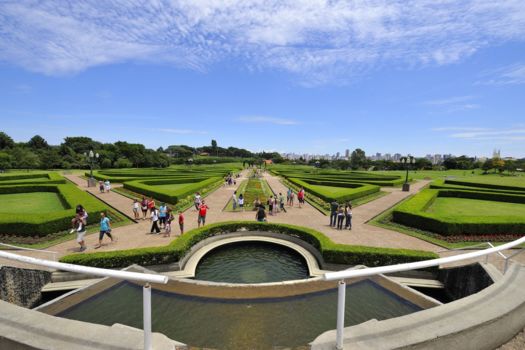 Curitiba-Paranaguá treinrit